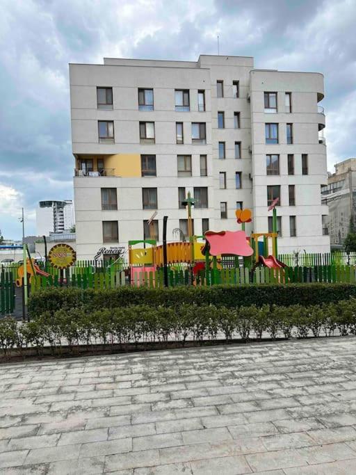 Варна Сити Парк С Паркомясто Zewnętrze zdjęcie